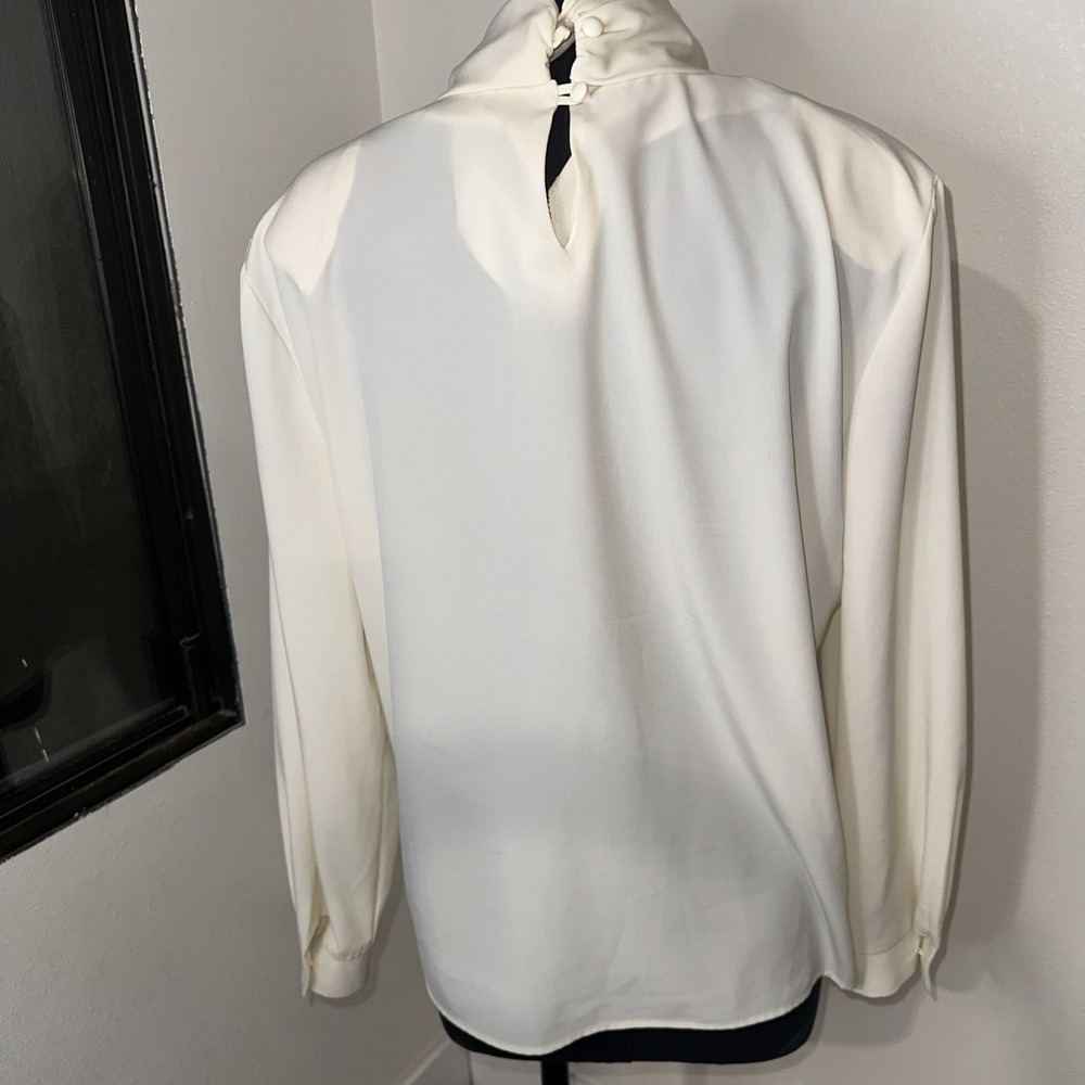 Ali miles top Tunic size medium Cream Long Sleeve Tie Neck Blouse - Picture 7 of 12